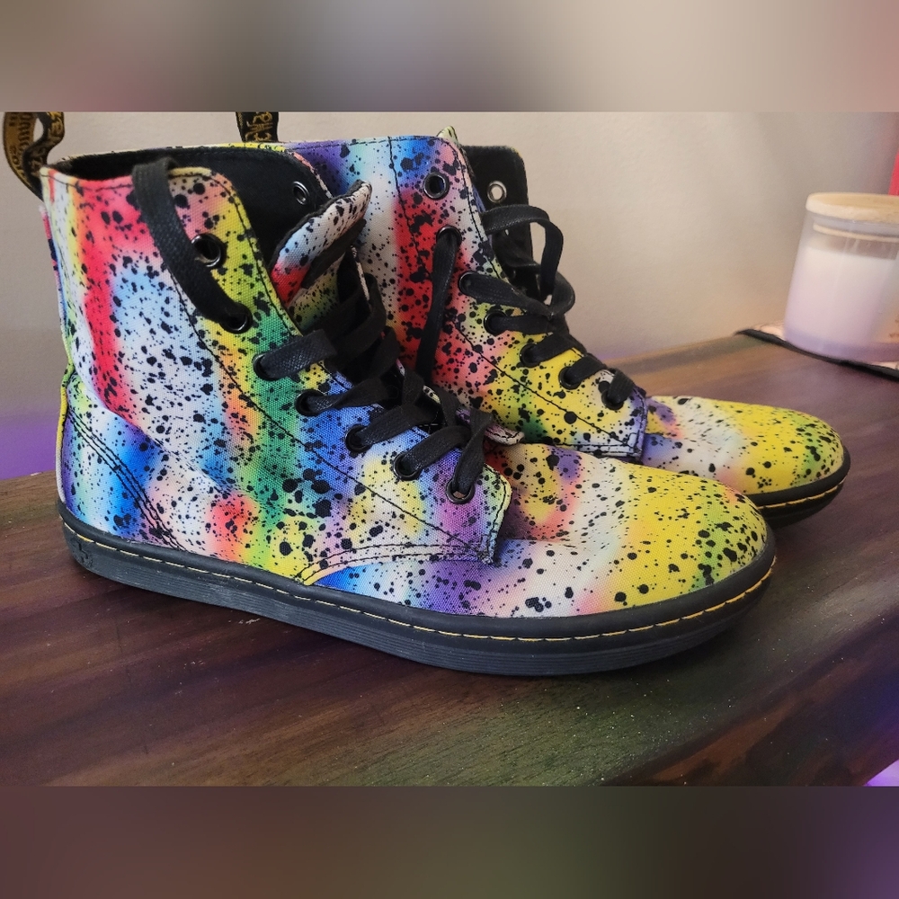 Dr. Martens- Hackney Paint Splattered boots